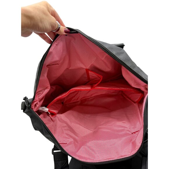 NEW Herschel Strand Sprout Duffle Diaper Bag Black NWT - Picture 5 of 7
